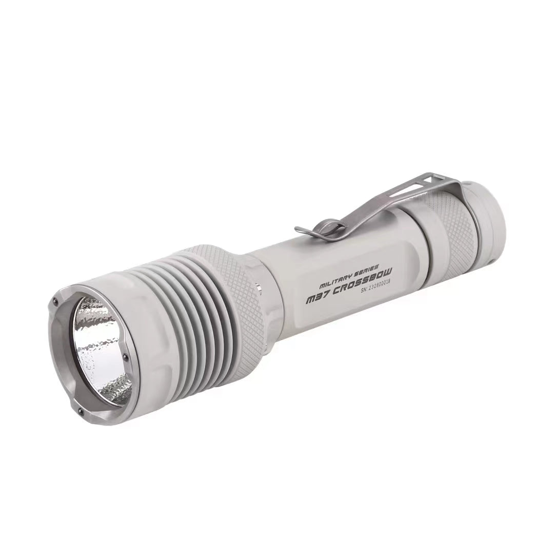 JETBEAM M37 CREE XHP50.3 3000lm 340m 18650 LED Flashlight